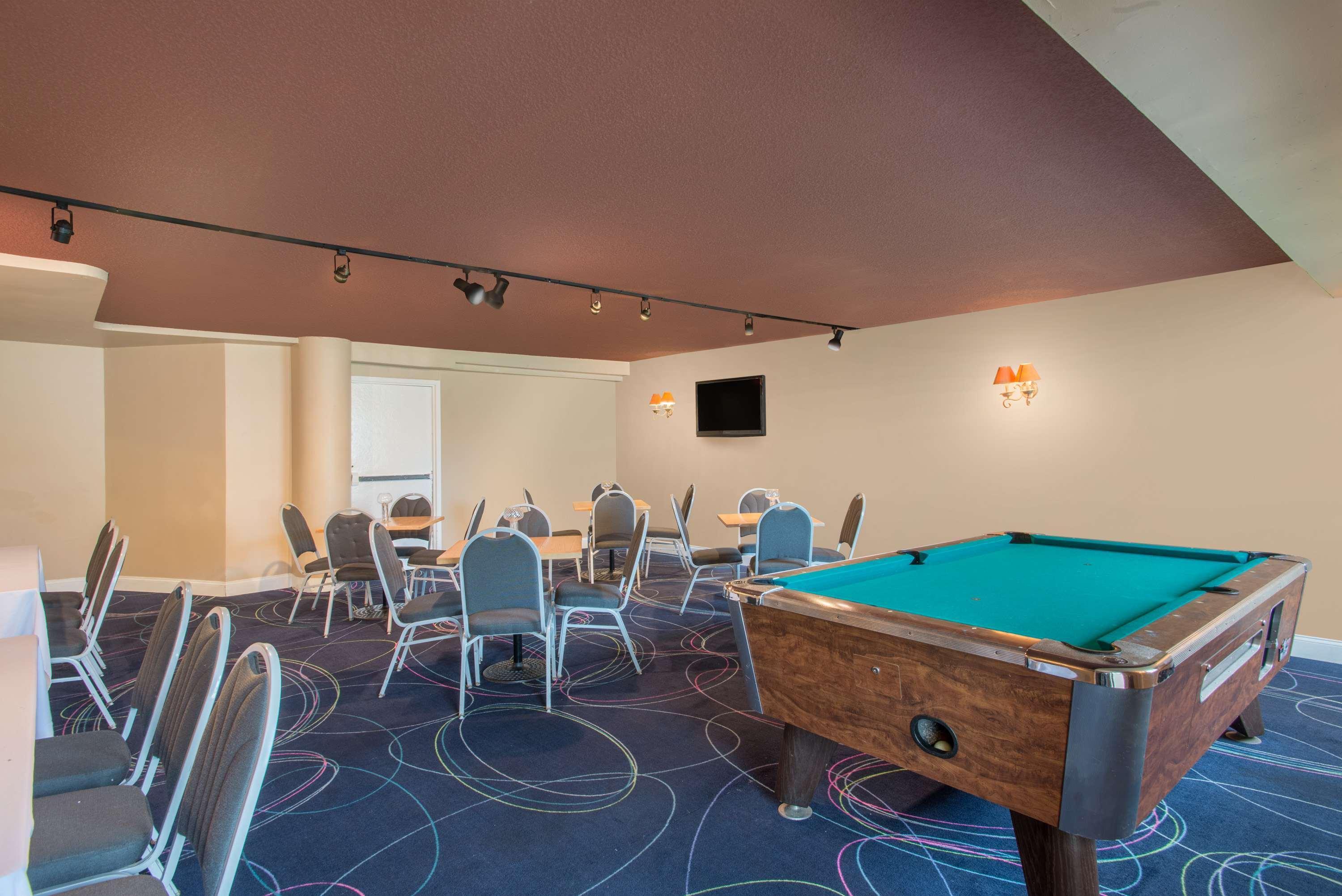 Ramada By Wyndham Allentown Bethlehem Extérieur photo