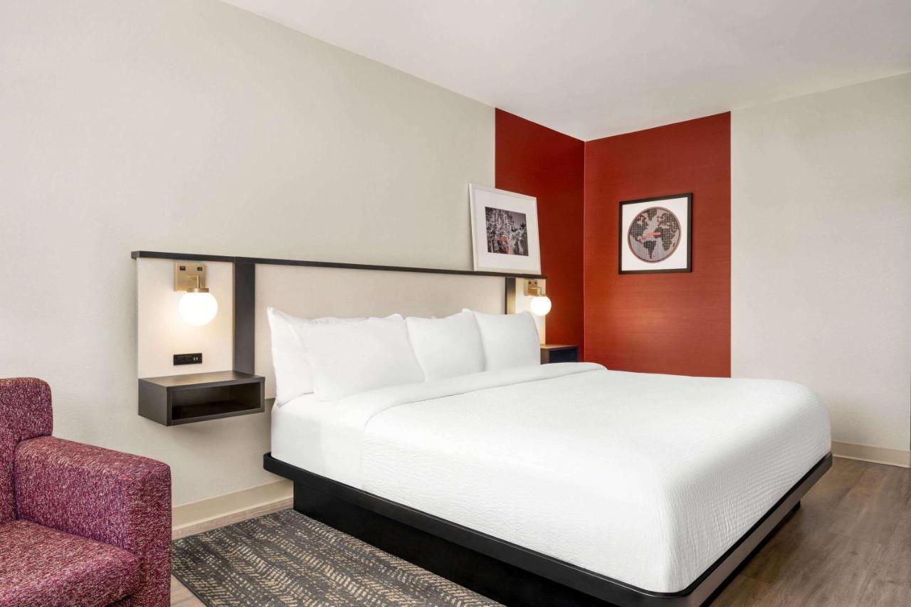 Ramada By Wyndham Allentown Bethlehem Extérieur photo