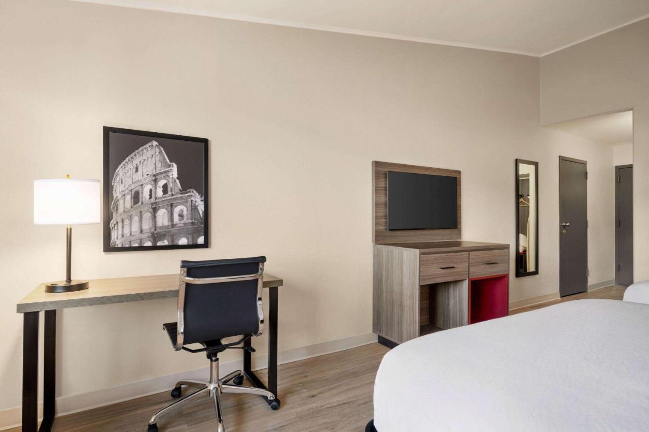 Ramada By Wyndham Allentown Bethlehem Extérieur photo